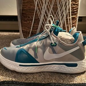 Nike PG 4 PCG